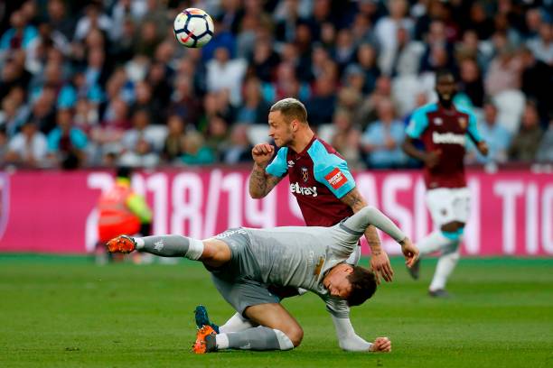 他的表现可 他的表现可